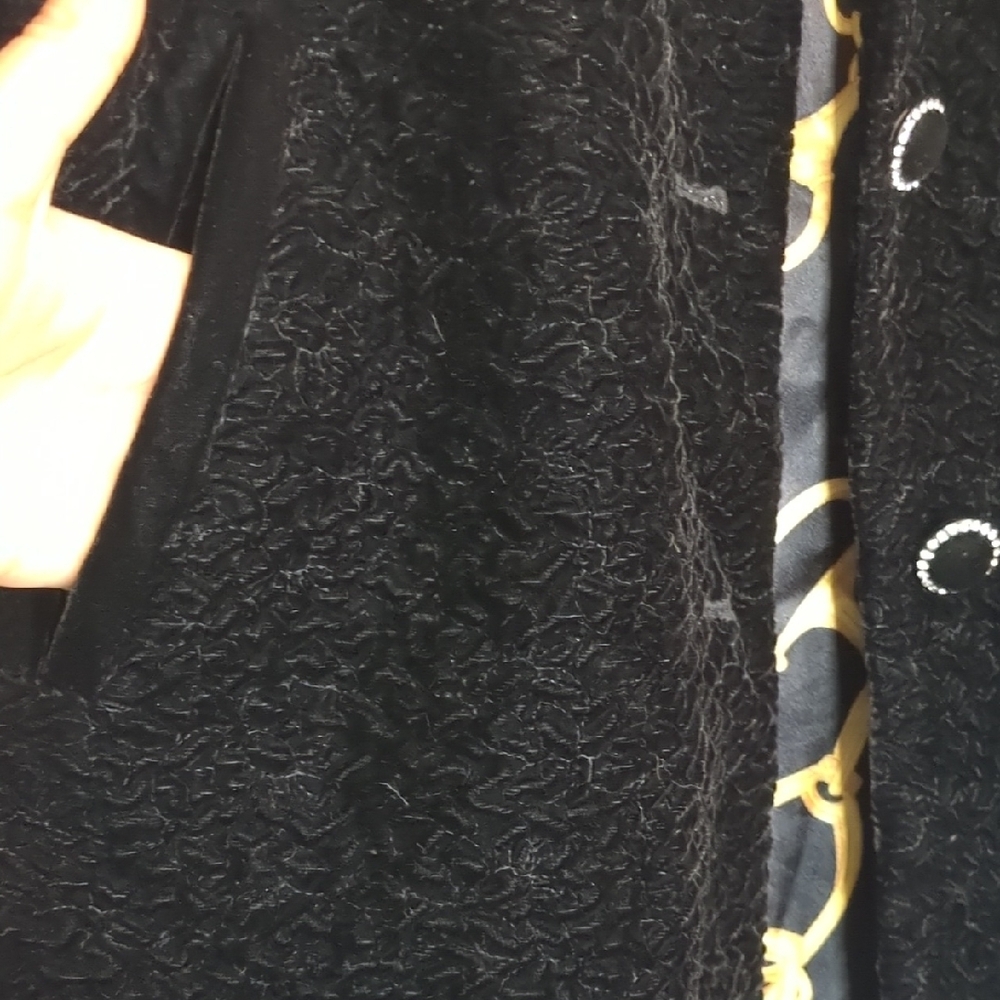 Women's Black velvet Coat with Decorative Chain-Print Lining Sz L - Picture 5 of 12